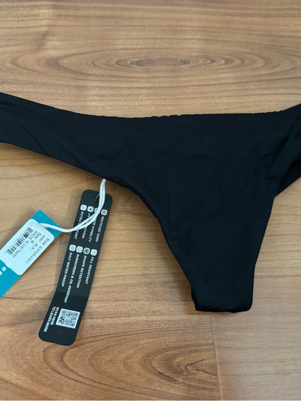 Jolyn Women's Black Bikini Bottom - Summer Medium NWT